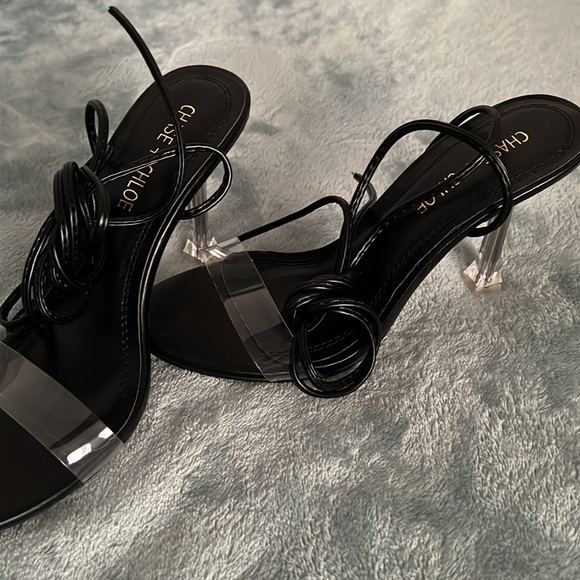 Clear strap stilettos 5.5 - Picture 2 of 4
